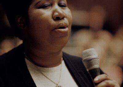 Aretha Franklin rehearses for 1998 performance with Detroit Symphony